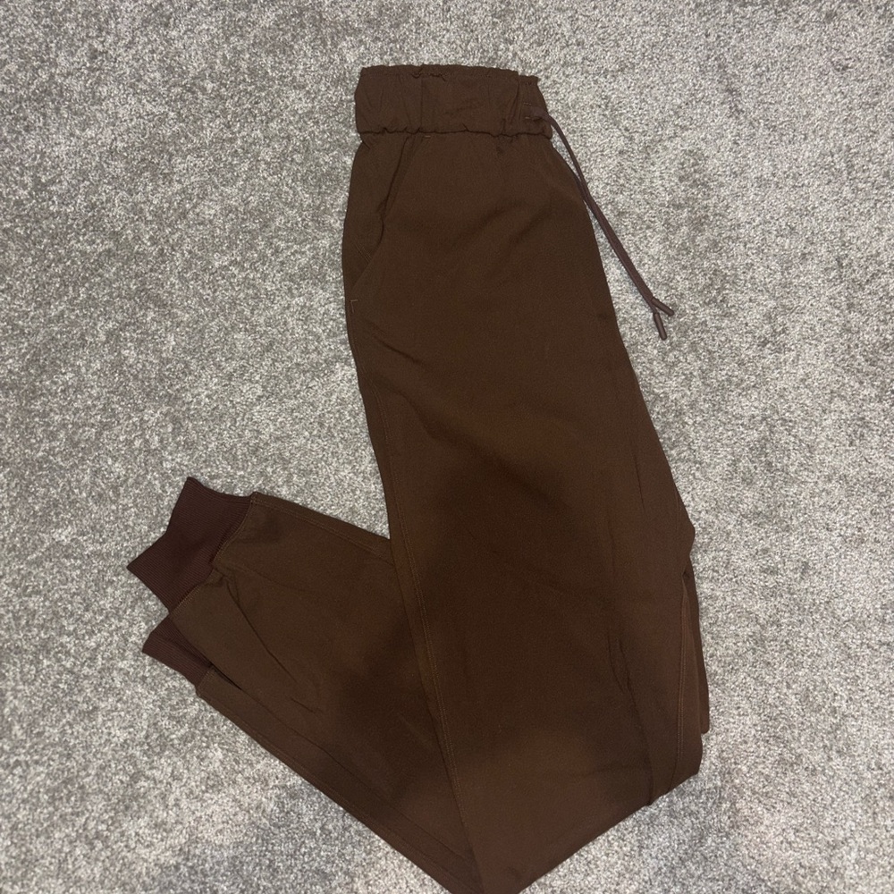 lululemon athletica women’s joggers